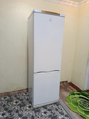 холодильники бу продажа: Холодильник Indesit, Б/у, Двухкамерный, De frost (капельный), 60 * 190 * 60 — 2