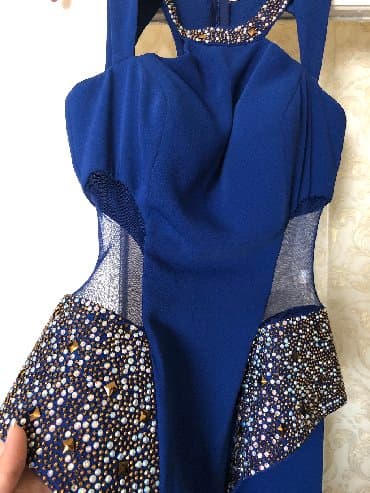 мед формы: Продаю платье очень красивое. Брала в свадебном салоне Cosmobella, за — 3