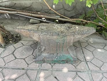 Кузнечный наковальня двурогая Советская Вес 95-100кг Состояние видно