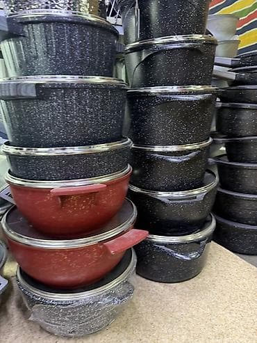 Кухонные принадлежности: Набор литых кастрюль и сотейников с мраморным антипригарным покрытием — 3