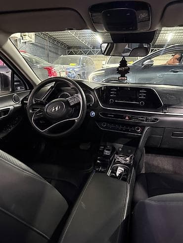byd e2 2023: Hyundai Sonata: 2022 г., 2 л, Автомат, Газ, Седан — 4