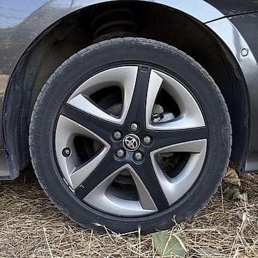 Колеса в сборе 215 / 50 / R 17, Зима, Б/у, Комплект, Легковые, Литые, отверстий - 5