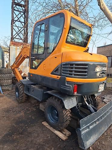 Экскаватор, Hyundai, 2011 г., Колесный