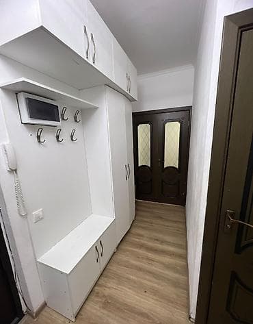 1 комната, 35 м², 12 мкр 7 этаж, Косметический ремонт — 5