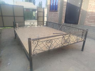 бу столы: Тапчан 3 x 2 x 55 м, Металл — 4
