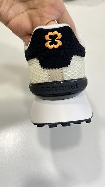 кроссовки волейболный: Кроссовки, 38.5, 39, Новый, цвет - Бежевый, Платная доставка, Самовывоз — 3