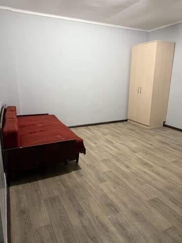 барачные дома: 2 комнаты — 1