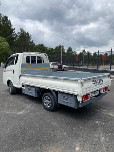 тягач двух мостовой: Легкий грузовик, Hyundai, Стандарт, 2 т, Б/у — 3
