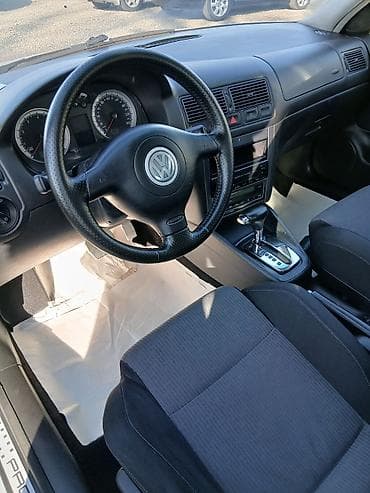 монитор срв: Volkswagen Golf: 2003 г., 2 л, Автомат, Бензин, Хэтчбэк — 7