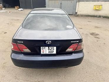 j 05: Toyota Windom: 2002 г., 3 л, Автомат, Бензин, Седан — 4
