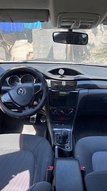 byd e5: Dongfeng S30: 2014 г., 1.6 л, Механика, Бензин, Седан — 2