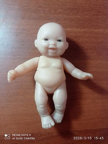 подарки для жены: Продаю резинового мини-реборна с одеждой, качелями и коляской. Ручная — 2