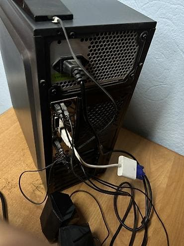 стол для кампютера: Компьютер, ОЗУ 8 ГБ, Для работы, учебы, Б/у, Intel Core i3, HDD + SSD — 3