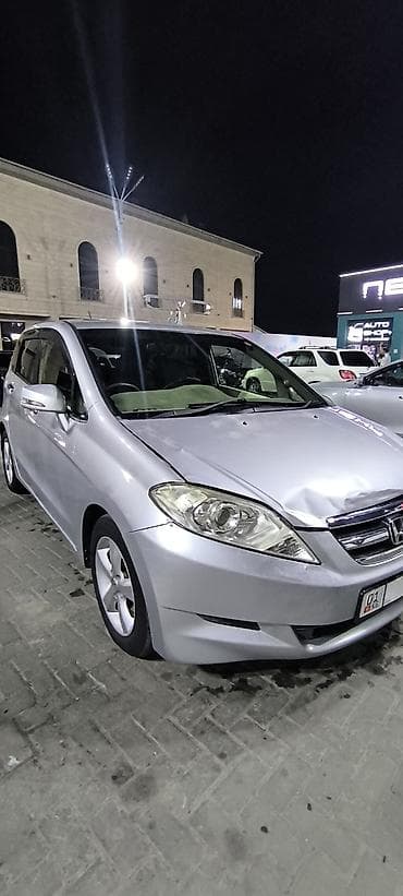 экспортный вариант: Honda Edix: 2005 г., 2 л, Автомат, Газ, Минивэн — 7