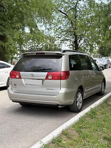 фары ист: Toyota Sienna: 2007 г., 3.5 л, Автомат, Газ, Минивэн — 3