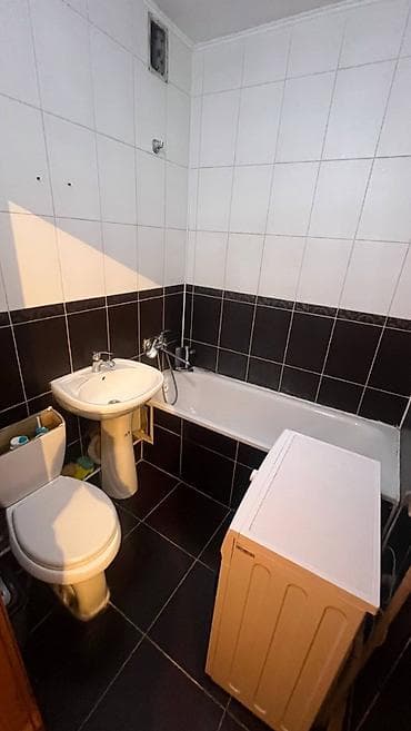 генезис: 2 комнаты, 52 м², 106 серия улучшенная, 8 этаж, Косметический ремонт — 7