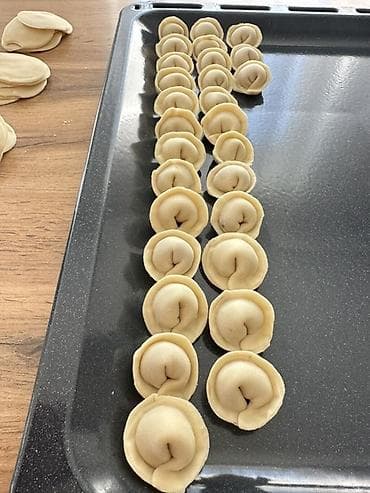 голубцы замороженные купить: Домашние пельмени ручной лепки - Формуем вручную: ровные кружочки — 4