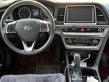 Продажа авто: Hyundai Sonata: 2018 г., 2 л, Автомат, Газ, Седан — 8