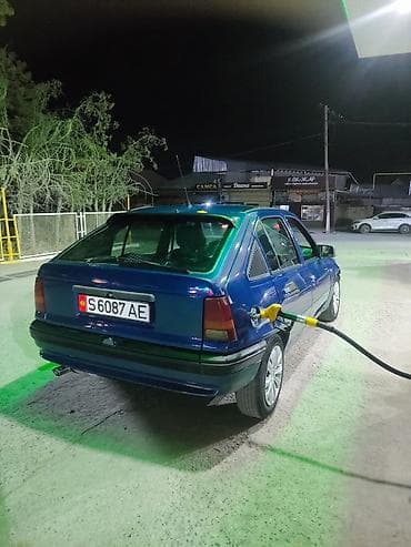 опель вектора с: Opel Kadett: 1991 г., 1.5 л, Механика, Бензин, Хэтчбэк — 5