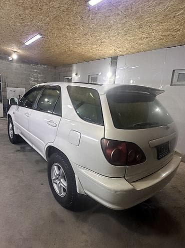 обменяю на: Toyota Harrier: 1998 г., 3 л, Бензин — 5