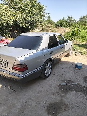 зил мусоровоз: Mercedes-Benz W124: 1994 г., Седан — 3