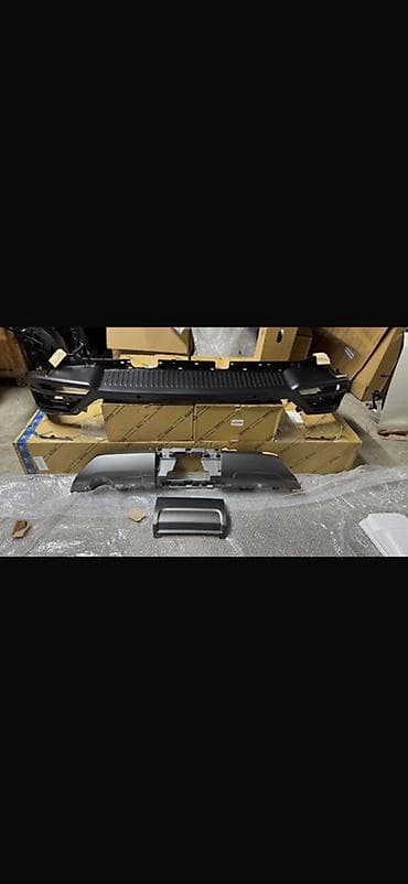 Накладка на бампер Lexus, Новый