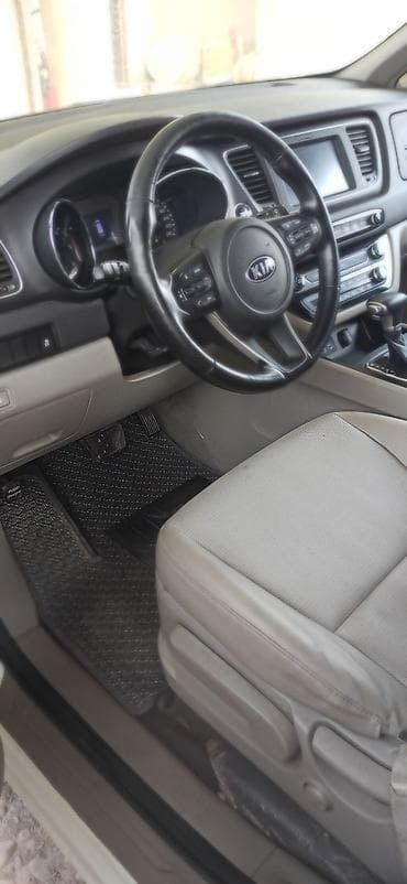 mini coper: Kia Carnival: 2020 г., 2.2 л, Автомат, Дизель, Минивэн — 8