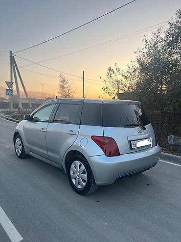 авто из японии: Toyota ist: 2003 г., 1.3 л, Автомат, Бензин, Хэтчбэк — 10