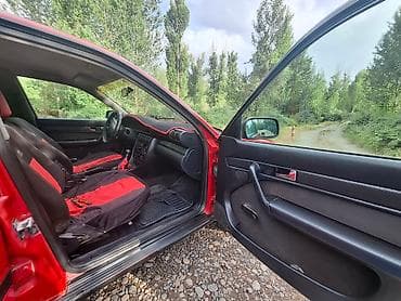 2107 2011: Audi 100: 1991 г., 2.3 л, Механика, Бензин, Седан — 3