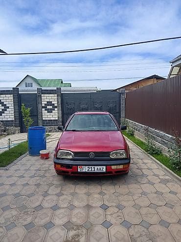 Volkswagen Golf: 1994 г., 1.6 л, Механика, Бензин, Хэтчбэк — 2