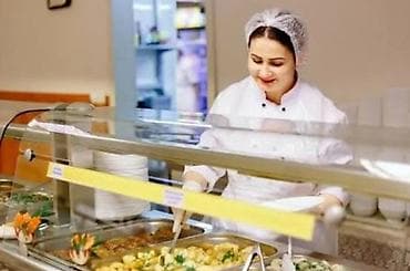 В столовую требуется раздачница . Улыбчивая, ответственная at lalafo.kg В столовую требуется раздачница . Улыбчивая, ответственная