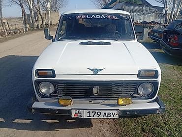 ВАЗ (ЛАДА) 4x4 Нива: 1990 г., 1.6 л, Бензин, Внедорожник