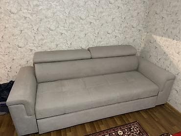 Диван-кровать в светло-сером цвете. Современная модель с прямыми at lalafo.kg Диван-кровать в светло-сером цвете. Современная модель с прямыми