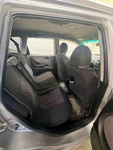 civic 2007: Honda Fit: 2002 г., 1.3 л, Вариатор, Бензин, Хэтчбэк — 8