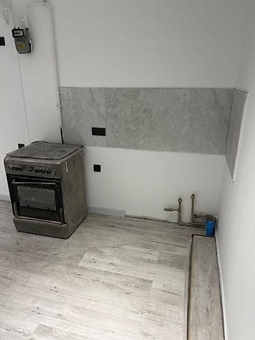 1 комната собственник: 1 комната, 41 м², 105 серия, 1 этаж, Евроремонт — 9