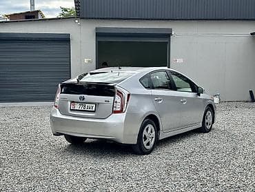 ск пионер: Toyota Prius: 2014 г., 1.8 л, Вариатор, Гибрид, Лифтбек — 3