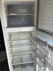 Детские сады, няни: Ремонт холодильников Ремонт холодильника Ремонт морозильников Ремонт — 12