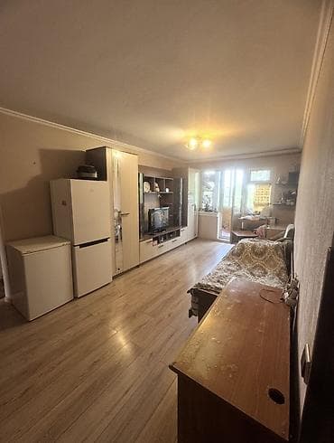 6: 3 комнаты, 59 м², 8 мкр 104 серия, 5 этаж, Косметический ремонт — 4
