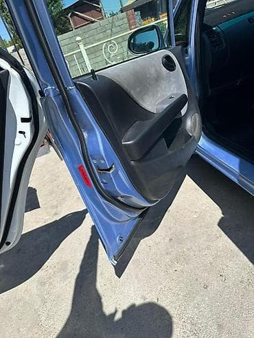 климат контроль одиссей: Honda Fit: 2002 г., 1.3 л, Вариатор, Бензин, Хэтчбэк — 7