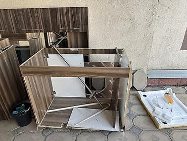 буду мебель: Тумба для ванны, Б/у, С раковиной, ЛДСП, Самовывоз, цвет - Коричневый — 3