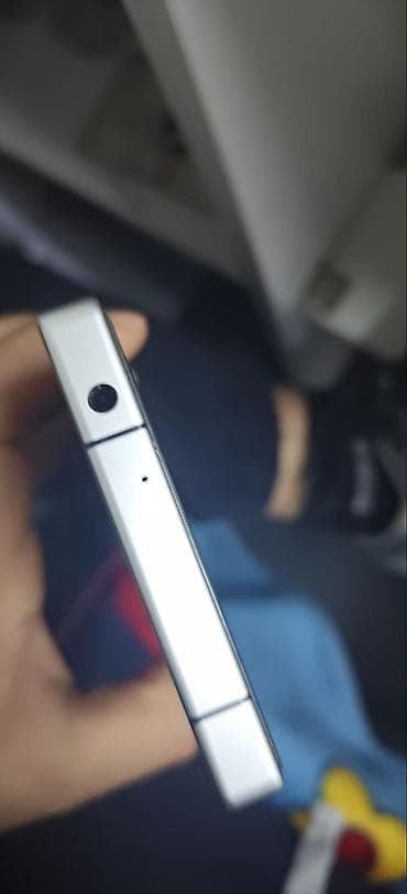 игровые телефоны xiaomi: ZTE Nubia Red Magic Pro, Б/у, 512 ГБ, цвет - Белый, 2 SIM — 4