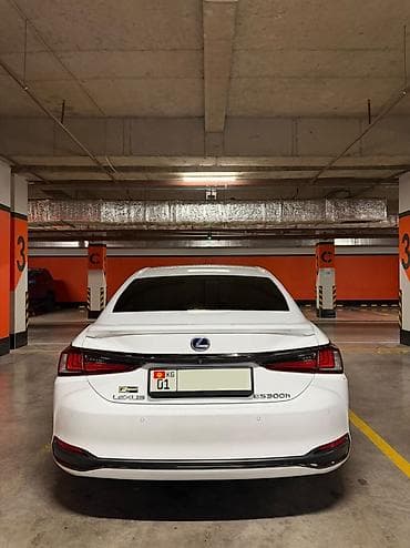 34: Lexus ES: 2022 г., 2.5 л, Автомат, Гибрид, Седан — 5