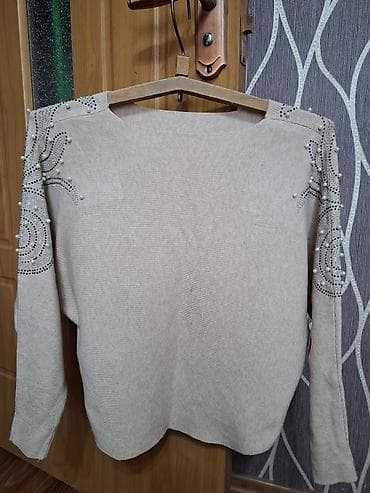 кардиган: Продаю кардиган 42-46раз . Весна-осень.Состояние новых — 10