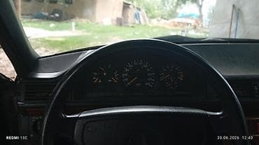 Mercedes-Benz W124: 1993 г., 2.2 л, Автомат, Бензин, Универсал — 5