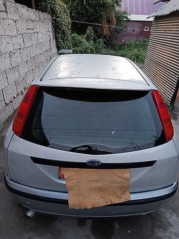 byd e1: Ford Focus: 1998 г., 1.8 л, Механика, Бензин, Хэтчбэк — 3