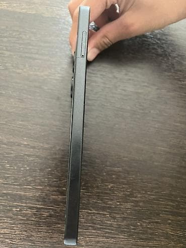 redmi 13pro: Nothing, Phone 1, Б/у, 256 ГБ, цвет - Черный, 1 SIM — 3