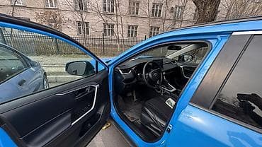 Продажа авто: Toyota RAV4: 2020 г., 2.5 л, Автомат, Бензин, Кроссовер — 7