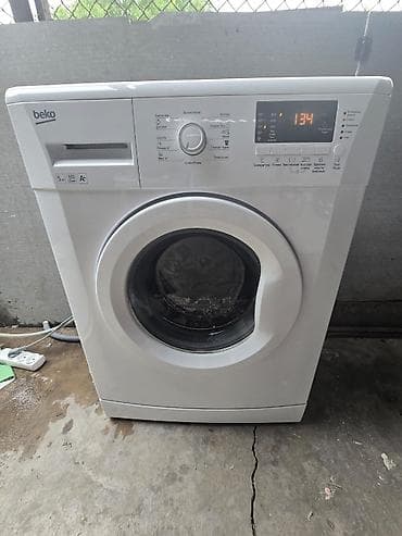 Стиральная машина Beko, фронтальная загрузка. Основные