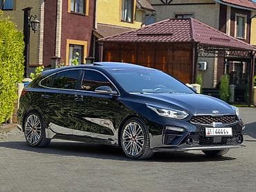 ki k5: Kia K3: 2019 г., 1.6 л, Автомат, Бензин, Лифтбек — 1