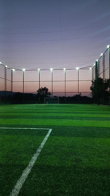 искуственная: ⚽ Строительство футбольных полей с искусственным газоном под ключ — 2